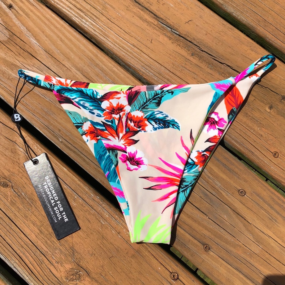 Blackbough minimal bottoms
